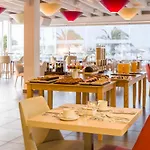 Aparthotel Ilunion Costa Sal Lanzarote 4*
