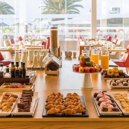 Ilunion Costa Sal Lanzarote Aparthotel