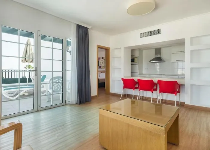 Ilunion Costa Sal Lanzarote Aparthotel Puerto del Carmen (Lanzarote)