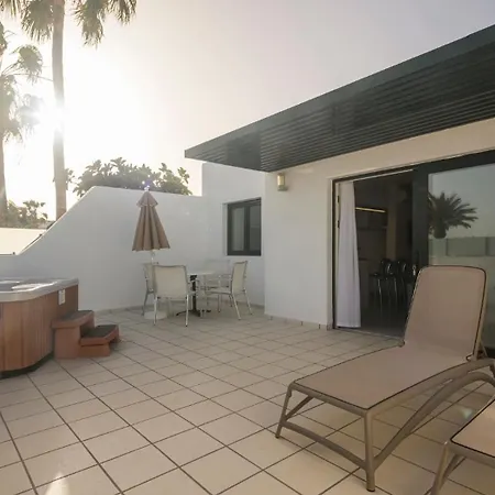 アパートホテル Ilunion Costa Sal Lanzarote