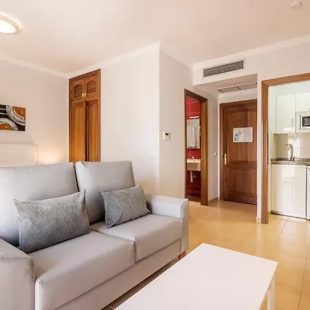 Ilunion Costa Sal Lanzarote Hotel apartamentowy 4*