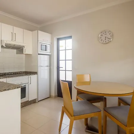 Ilunion Costa Sal Lanzarote アパートホテル 4*